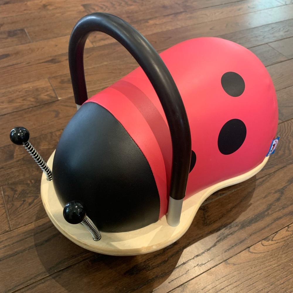 Wheely Bug size small in EUC